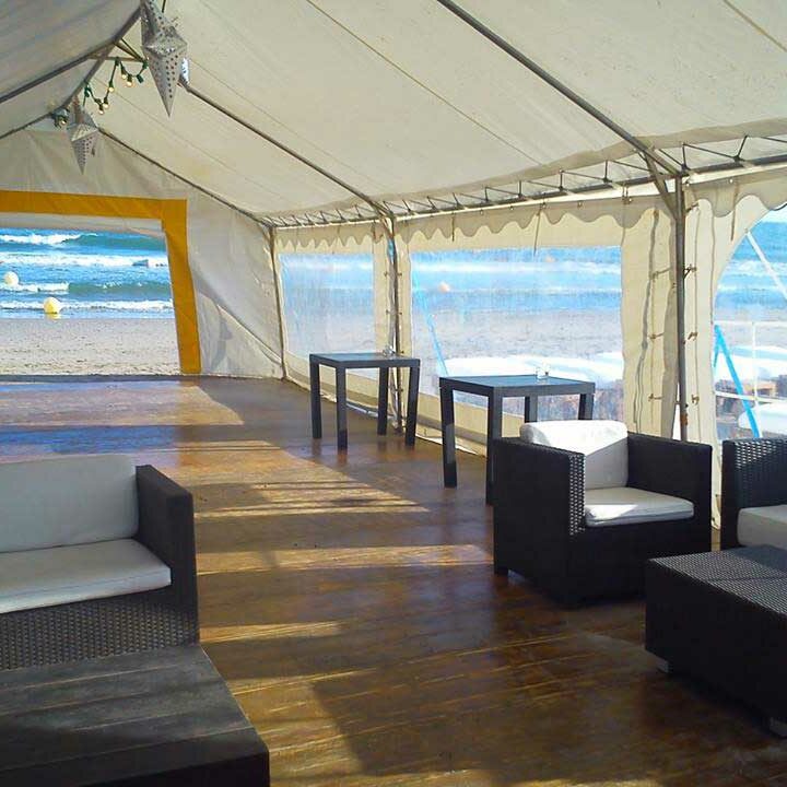 Location de barnum dans le Gard et l'Hérault