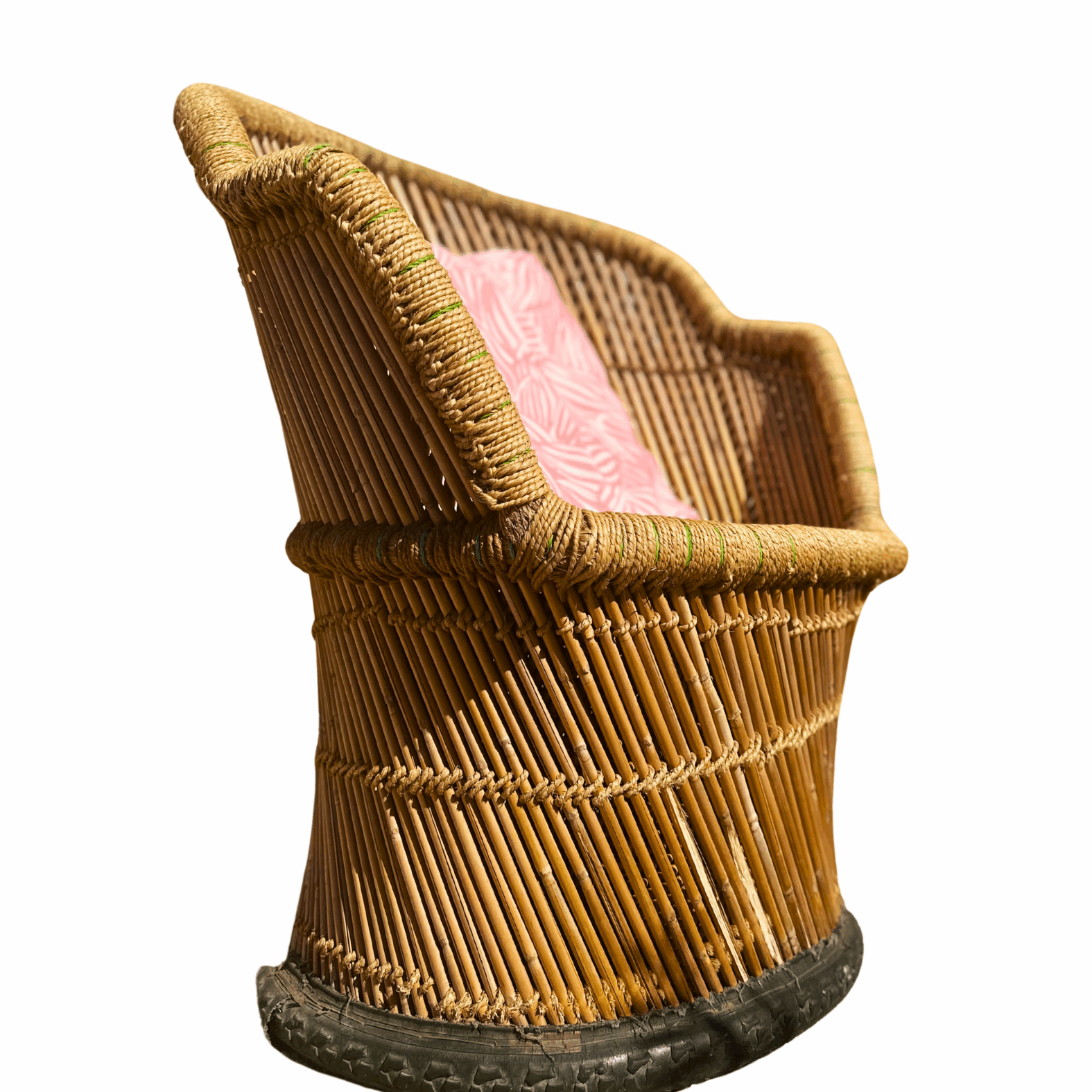 Location mobilier, fauteuil Zamzebe pour vos événements et mariages dans le Gard et l'Hérault