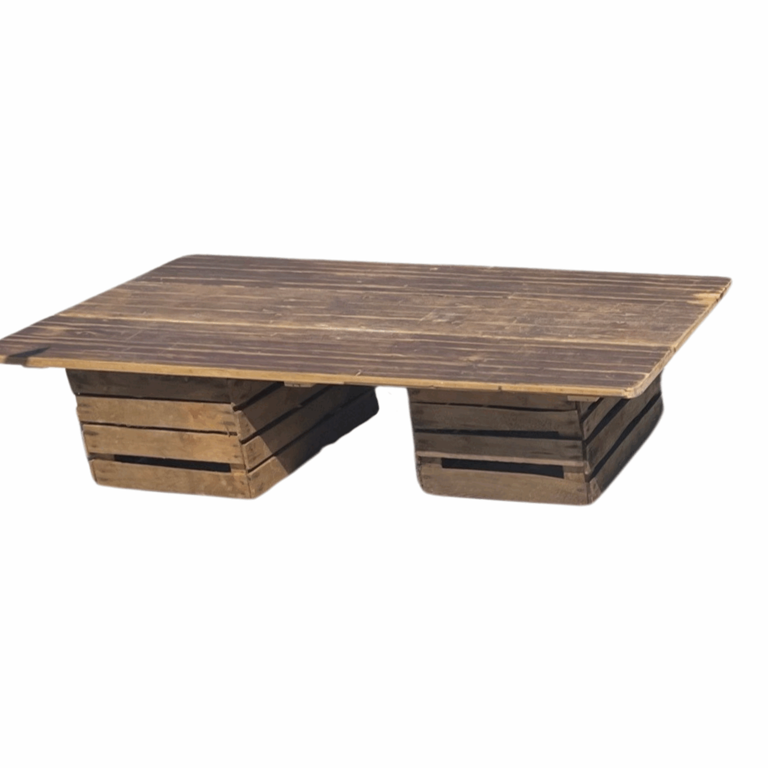 Location mobilier, table basse champêtre pour vos événements et mariages dans le Gard et l'Hérault